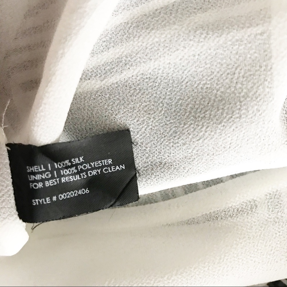 Club Monaco Eyeliner Striped Alesandra Max… - Picture 7 of 13
